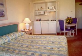 The Crescent On Bayswater - Perths Hotel 0