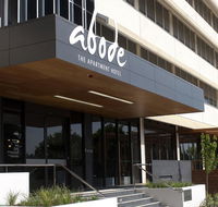 Abode Woden - Perths Hotel