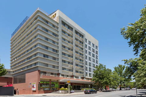 Nesuto Canberra Apartment Hotel - Perths Hotel 0