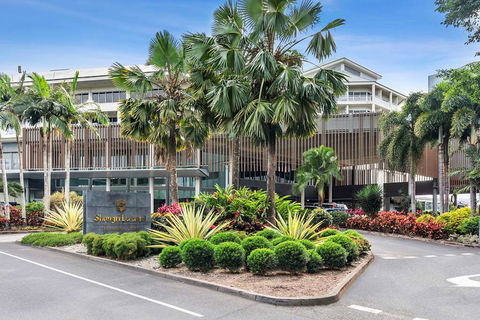 Shangri-La Hotel, The Marina - Perths Hotel 1