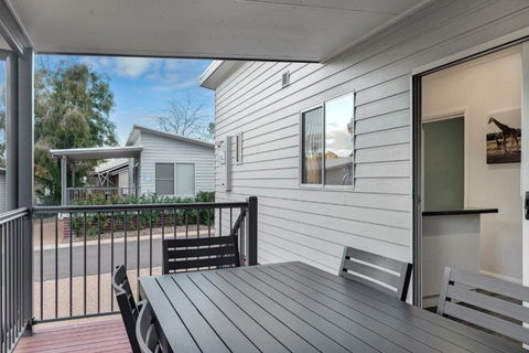 Discovery Parks Dubbo - Perths Hotel 1