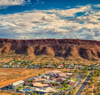 Crowne Plaza Alice Springs Lasseters - Perths Hotel