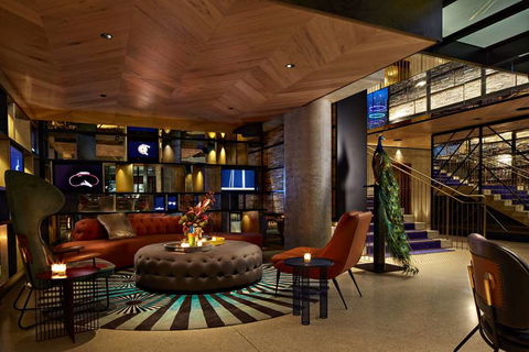 QT Melbourne - Perths Hotel 0