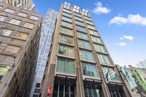 YEHS Hotel Melbourne CBD - Perths Hotel 0