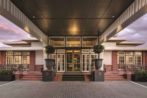 Hotel Kurrajong Canberra - Perths Hotel 2