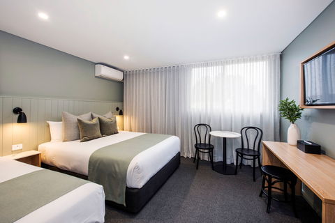 Aden Hotel Mudgee - Perths Hotel 1