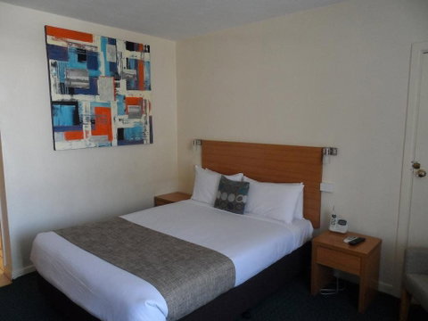 Admiralty Inn - Perths Hotel 5