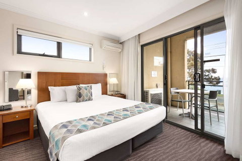 Quality Hotel Bayside Geelong - Perths Hotel 4