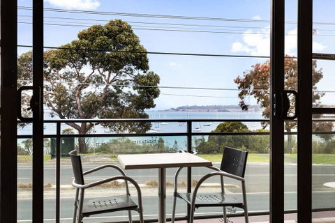 Quality Hotel Bayside Geelong - Perths Hotel 17