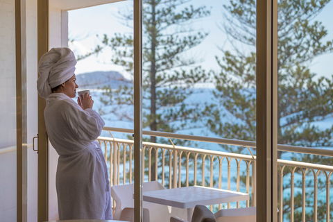 Crowne Plaza Terrigal - Perths Hotel 1