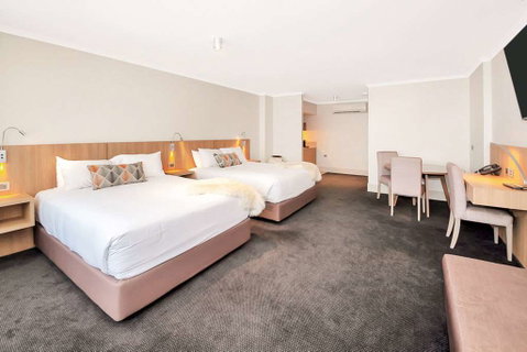 Clarion Hotel Townsville - Perths Hotel 7
