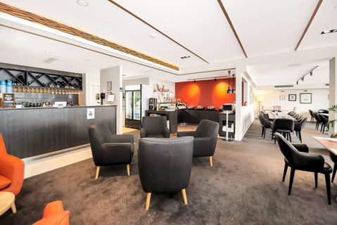 Clarion Hotel Townsville - Perths Hotel 12