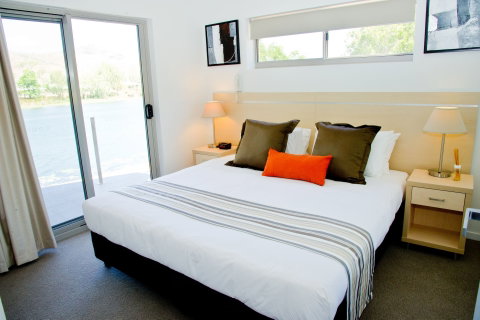 Itara & Jacana Apartments - Perths Hotel 6