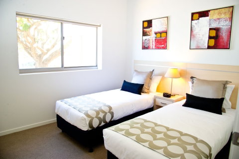 Itara & Jacana Apartments - Perths Hotel 8