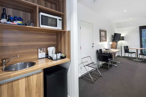 Best Western Plus Ballarat Suites - Perths Hotel 7