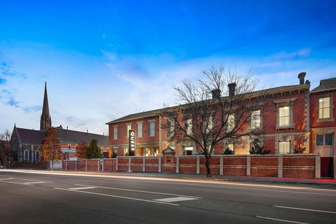 Quest Ballarat - Perths Hotel 0