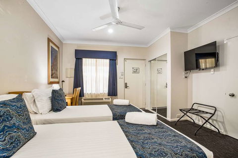 Karratha Central Apartments - Perths Hotel 3