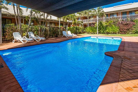 Karratha Central Apartments - Perths Hotel 8