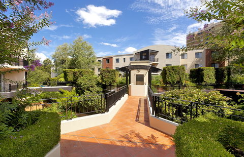 Astra Apartments The Griffin - Perths Hotel 1