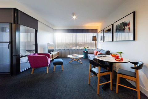East Hotel - Perths Hotel 7