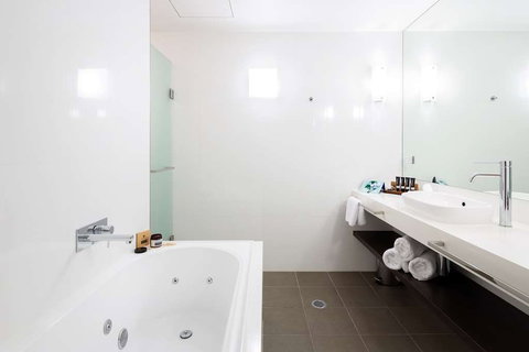 East Hotel - Perths Hotel 14