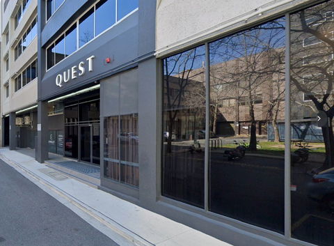 Quest Canberra City Walk - Perths Hotel 1