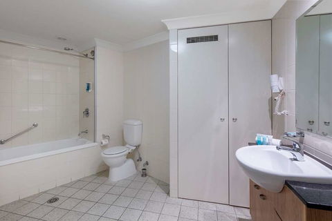 Nesuto Canberra Apartment Hotel - Perths Hotel 5