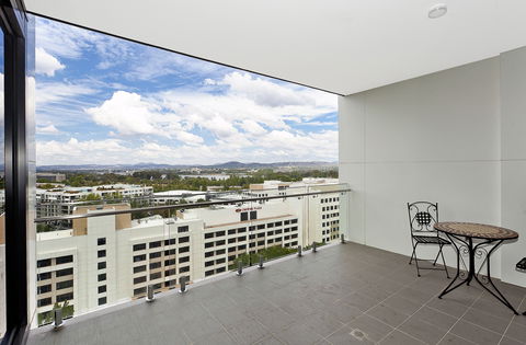 Astra Canberra Manhattan - Perths Hotel 8