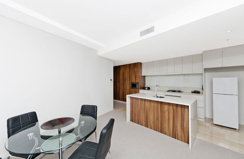 Astra Canberra Manhattan - Perths Hotel 15