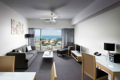 Mantra Pandanas - Perths Hotel 4