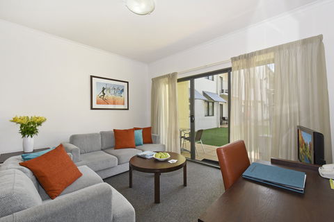 Metro Advance Apartments & Hotel - Perths Hotel 5