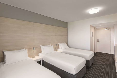 Vibe Hotel Darwin Waterfront - Perths Hotel 7