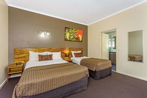 Quality Hotel Darwin Airport - Perths Hotel 11
