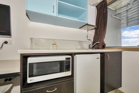 Vitina Studio Motel - Perths Hotel 10