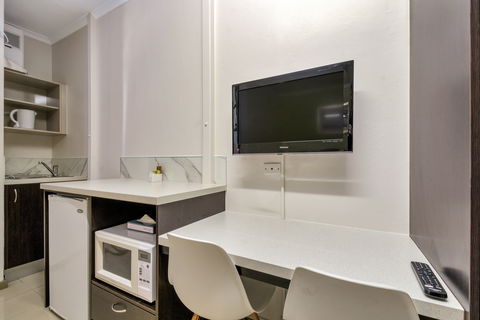 Vitina Studio Motel - Perths Hotel 12
