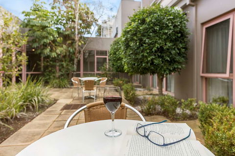 Kimberley Gardens Hotel, Serviced Apts - Perths Hotel 1