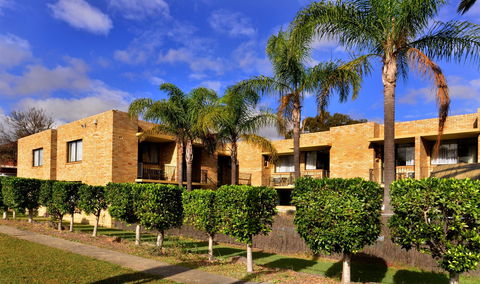 Metro Inn Ryde - Perths Hotel 1