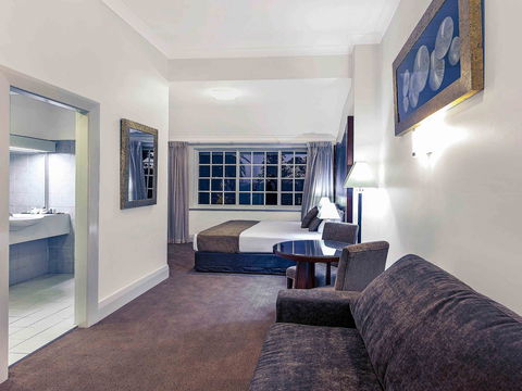 Mercure Monte Pio Hotel & Conference Ctr - Perths Hotel 2