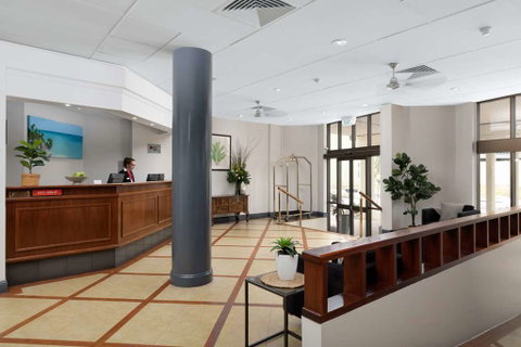 Rydges Southbank Townsville - Perths Hotel 1