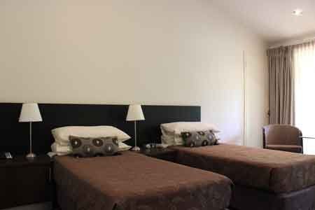Karratha International Hotel - Perths Hotel 2