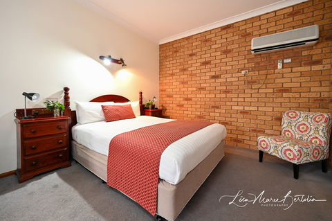 Narrandera Club Motor Inn - Perths Hotel 1