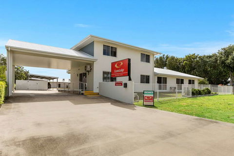 Econo Lodge Beachside - Perths Hotel 2