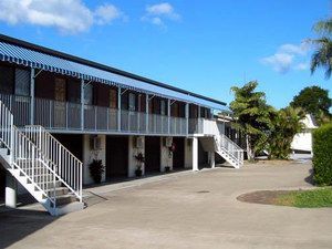 Antigua QLD Perths Hotel