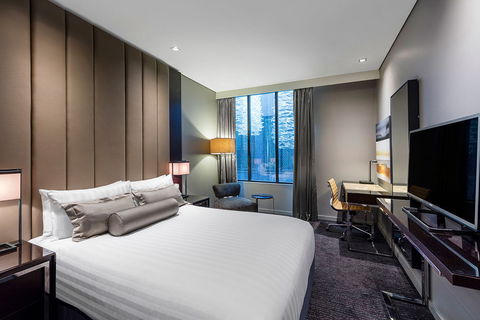 Gambaro Hotel - Perths Hotel 1