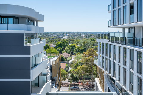 Oros Plus Hotel - Perths Hotel 1