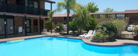 Maclin Lodge - Perths Hotel 1