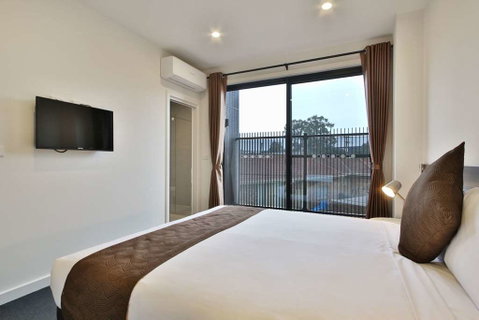 Quality Apartments Dandenong - Perths Hotel 3