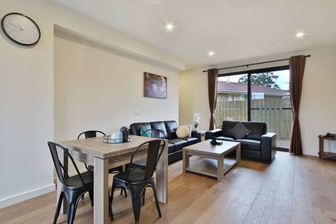 Quality Apartments Dandenong - Perths Hotel 4
