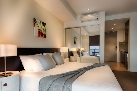 Caroline Serviced Apartments - Perths Hotel 5
