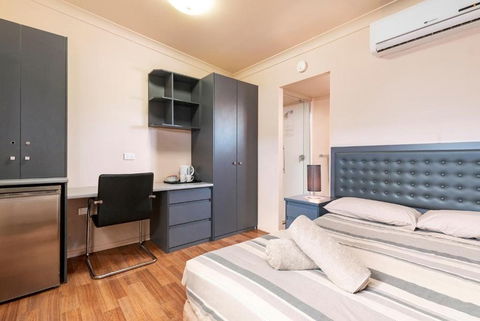 Discovery Parks Cloncurry - Perths Hotel 2
